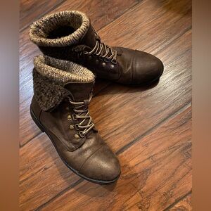 Cliffs by WHITE MOUNTAIN “Downey” Brown Winter Boots Women’s 8.5